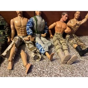 lot of vintage Military and Adventure Action Figures( formative, 21st Century )